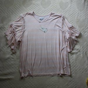 ~ Women's Top T-Shirt w/bell ruffled sleeves ADORABLE! ~ NEW